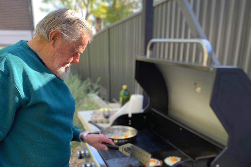 Dignity-changing-homelessness-resident-with-bbq-sm